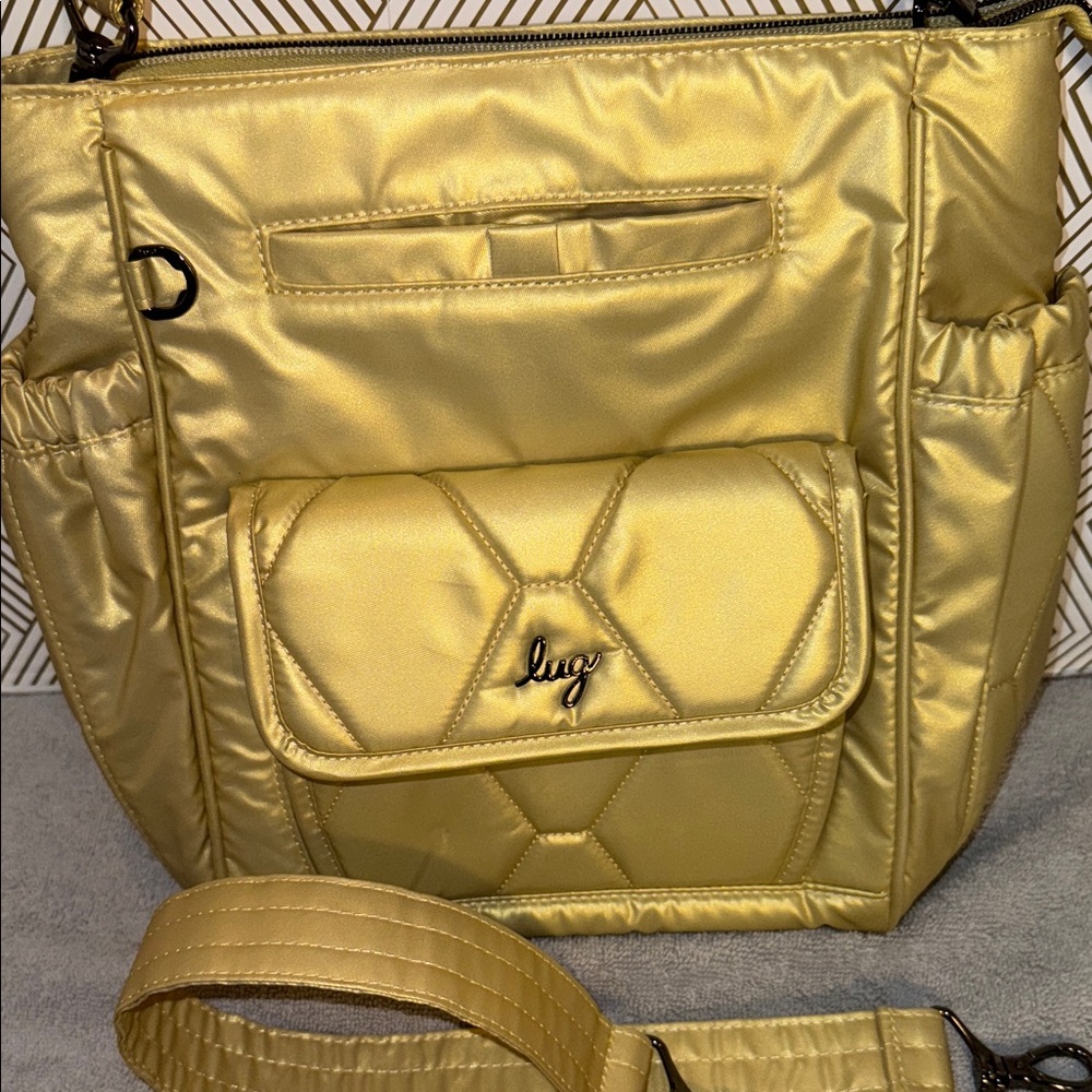 Lug Toss convertible Crossbody bag Shimmering gold Bag adjustable - Picture 2 of 14